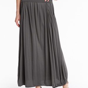 Garnet Hill Petite Large Maxi Skirt